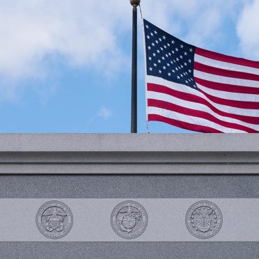 Niagara Veterans Civic War Memorial | Niagara, NY | Black Mist & Blue Gray